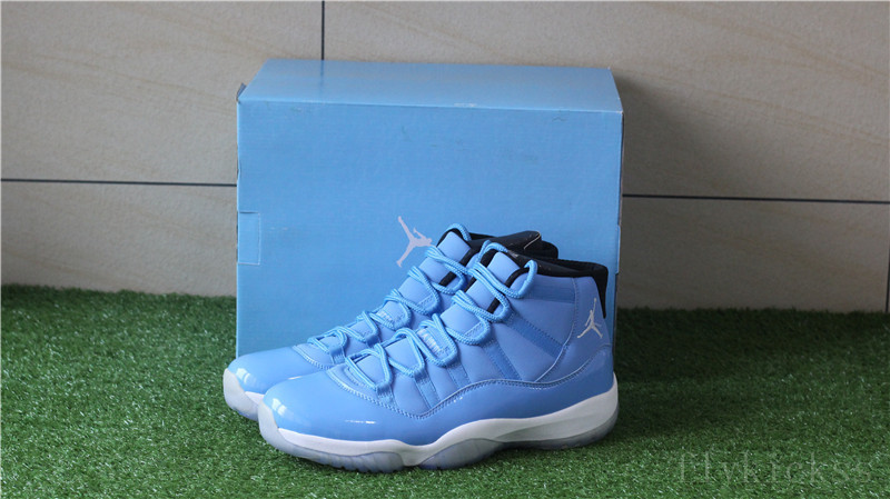 Air Jordan 11 Retro Pantone Blue